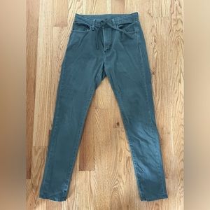 27-30” Uniqlo Skinny Jeans